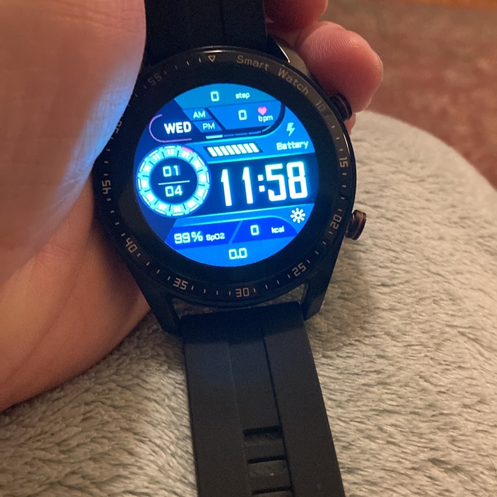 Smart watch New In Box - Picture 3 of 7